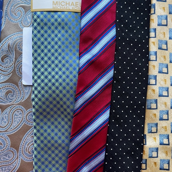 Ties - Picture 3 of 4